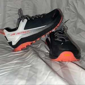 Women’s Altra Olympus 4 Trail Runners